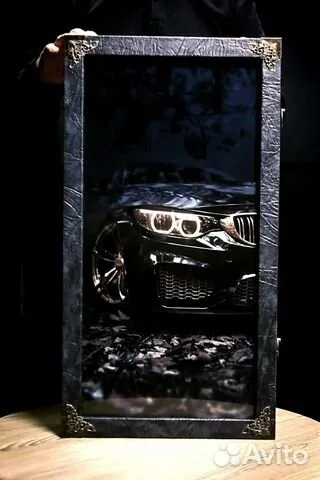 На память: Нарды под стеклом «BMW»