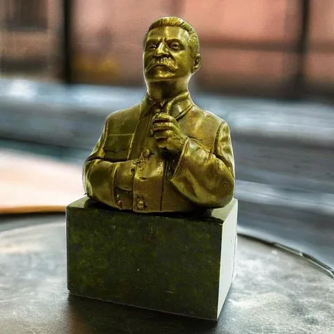 Бюст «Сталин И.В.» из бронзы — необычный подарок