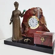 Часы «Хозяйка Медной горы» с яшмой и долеритом — красивый подарок — фотография 2
