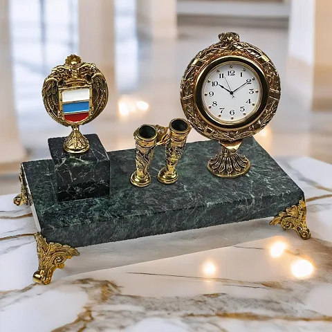 Часы «Элина» с гербом ФСО и подставками в подарок