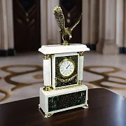 Каминные часы «Орёл» из серафинита и мрамора в подарок — фотография 1