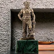Бронзовая статуэтка «Шахтёр с отбойным молотком» на подставке — красивый подарок — фотография 1
