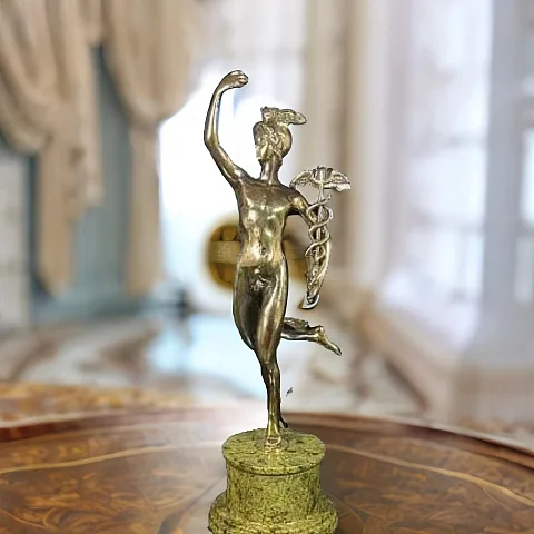 Подарочная статуэтка «Меркурий» на подставке из змеевика