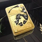 Подарочная зажигалка Zippo оригинал "Охота на медведя" — фотография 1