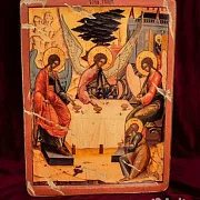 Икона "Троица Ветхозаветная" — красивый подарок — фотография 1