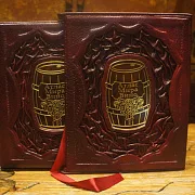 Атлас мира вино в футляре — книга для мужчины — оригинальный подарок — фотография 1