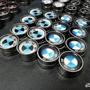 Стальные фишки для нард «BMW» — оригинальный подарок — фотография 3