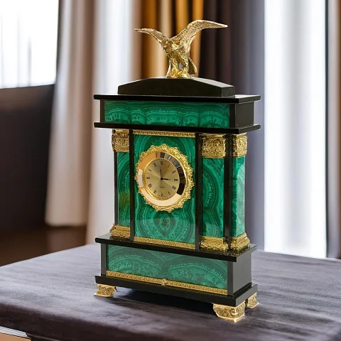 Подарочные часы «Орёл» с малахитом и бронзой, 170×60×330 мм